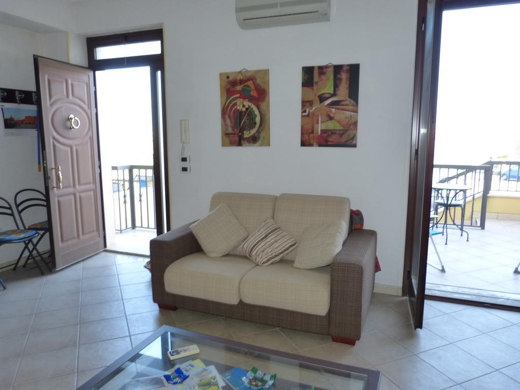 Guest House Mary Marzamemi Bagian luar foto